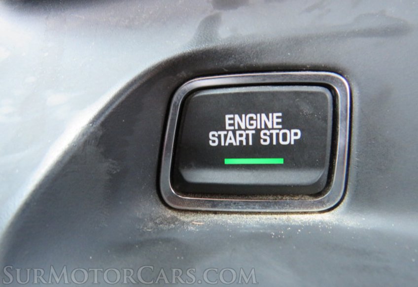 2020 Chevrolet Camaro - Image 30