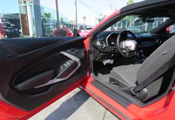 2020 Chevrolet Camaro - Image 20
