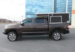 2020 Toyota Tundra - Image 21