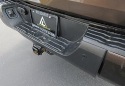 2020 Toyota Tundra - Image 40