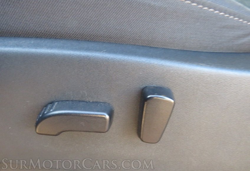 2022 Nissan Frontier - Image 52