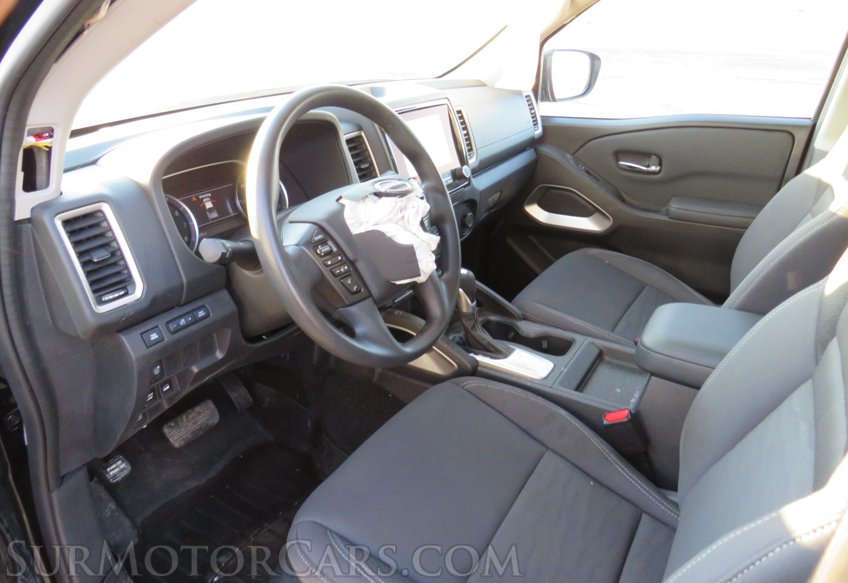 2022 Nissan Frontier - Image 25