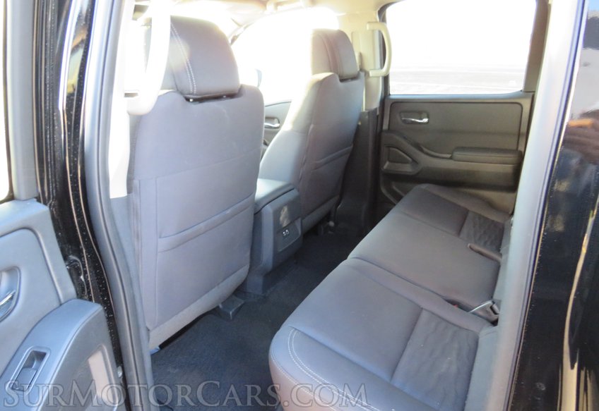 2022 Nissan Frontier - Image 32
