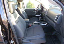 2022 Nissan Frontier - Image 26