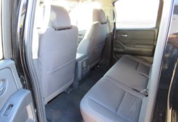 2022 Nissan Frontier - Image 32