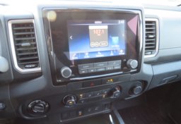 2022 Nissan Frontier - Image 42