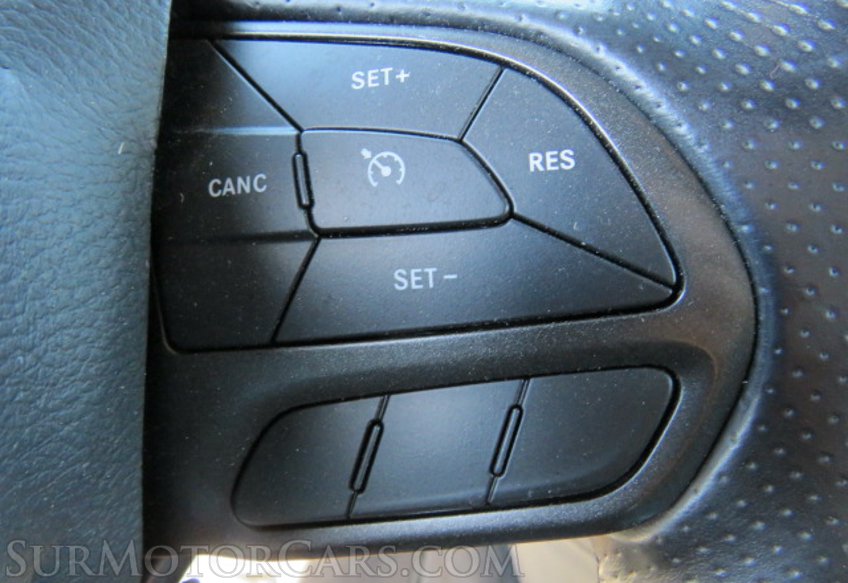 2020 Dodge Charger - Image 38