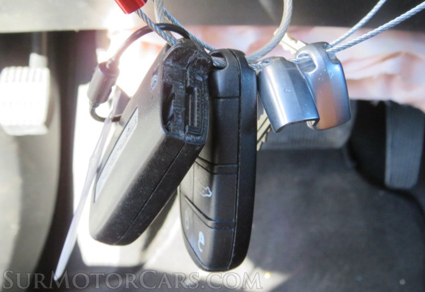 2020 Dodge Charger - Image 40