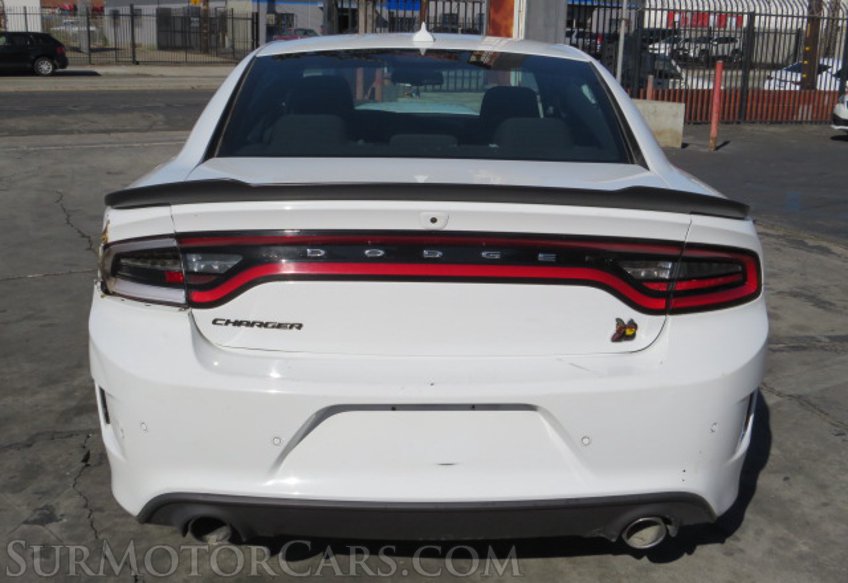 2020 Dodge Charger - Image 12