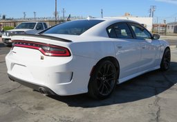 2020 Dodge Charger - Image 9
