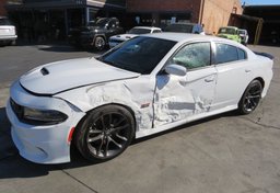 2020 Dodge Charger - Image 2