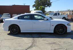 2020 Dodge Charger - Image 5