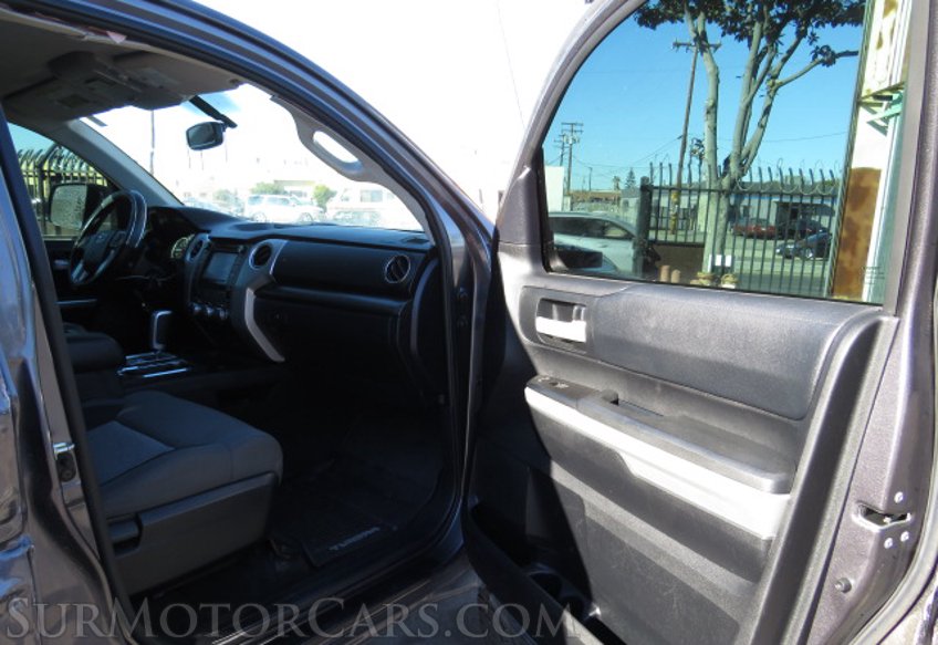 2017 Toyota Tundra - Image 21