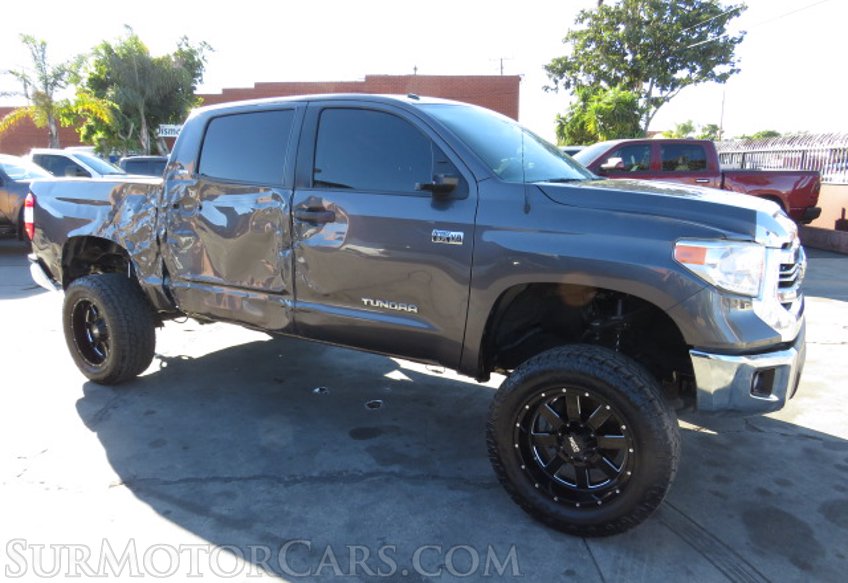 2017 Toyota Tundra - Image 2