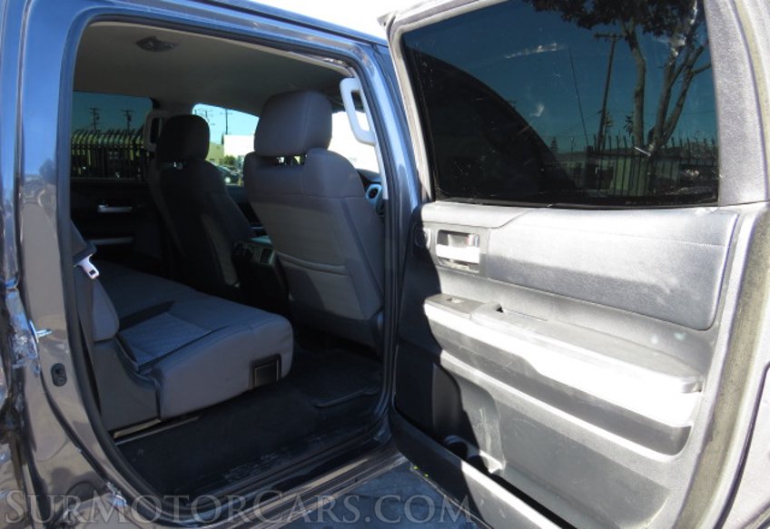 2017 Toyota Tundra - Image 23