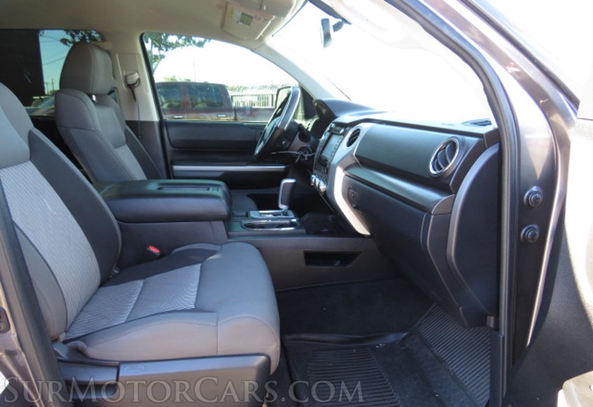 2017 Toyota Tundra - Image 27