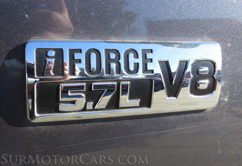 2017 Toyota Tundra - Image 17