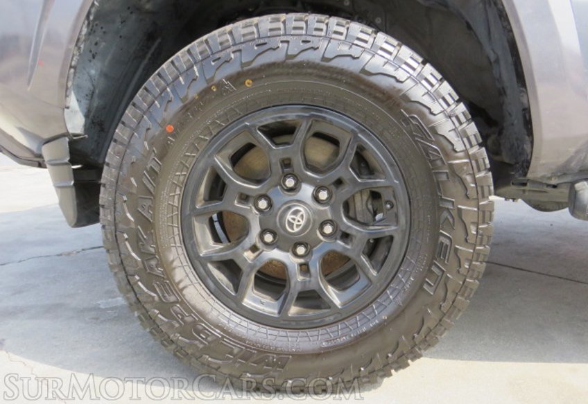 2020 Toyota Tacoma - Image 48