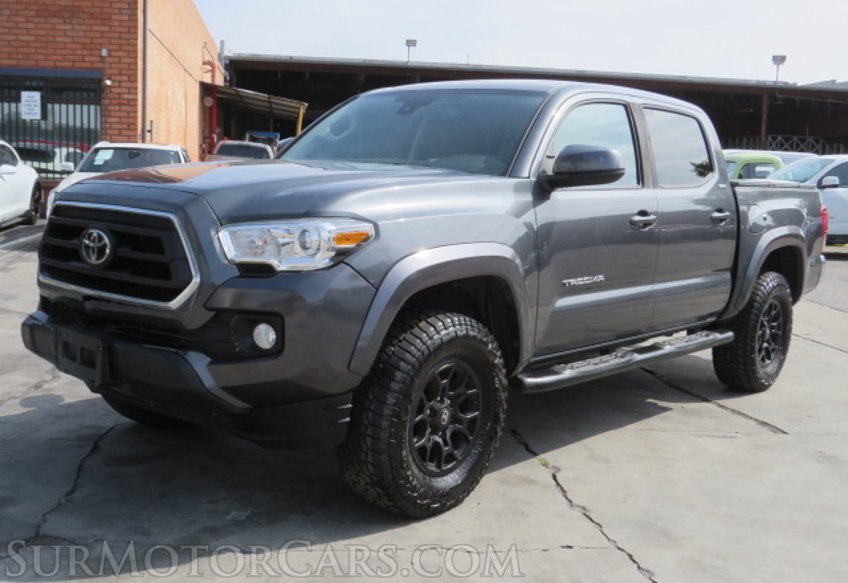 2020 Toyota Tacoma - Image 3