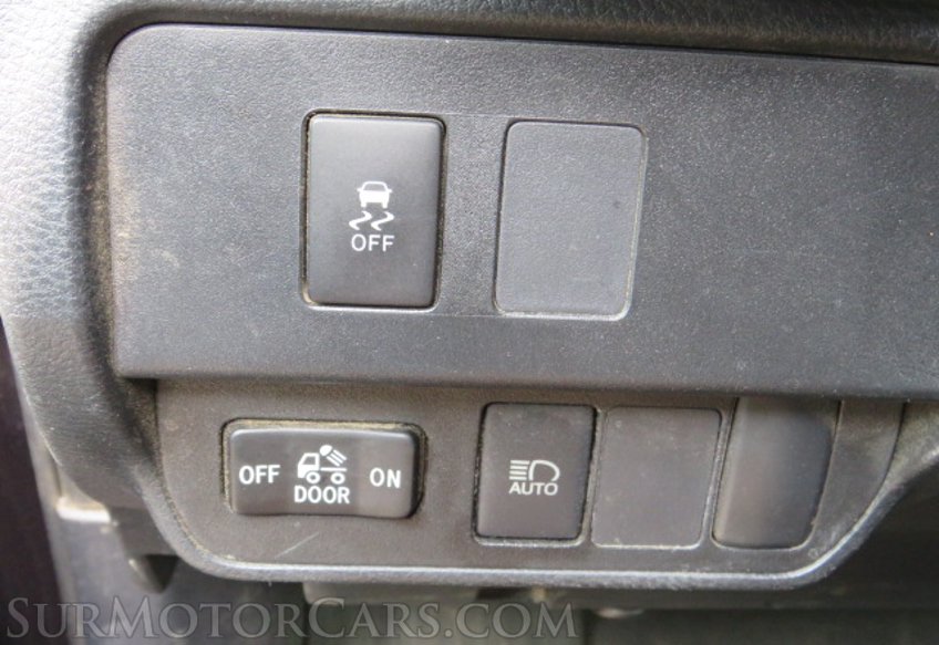 2020 Toyota Tacoma - Image 44