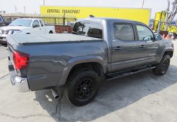 2020 Toyota Tacoma - Image 8