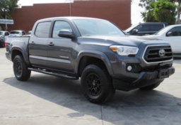 2020 Toyota Tacoma - Image 2