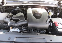 2020 Toyota Tacoma - Image 49