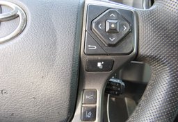 2020 Toyota Tacoma - Image 35