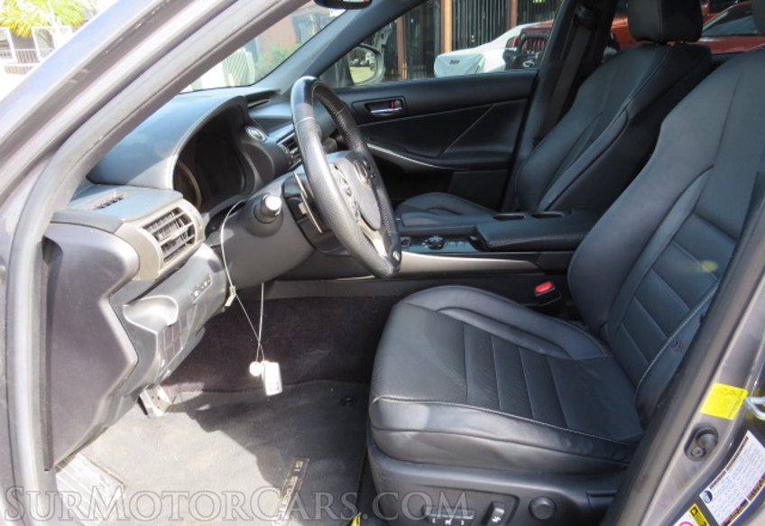 2014 Lexus IS 250 - Image 24