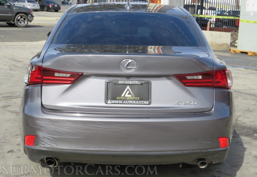 2014 Lexus IS 250 - Image 11