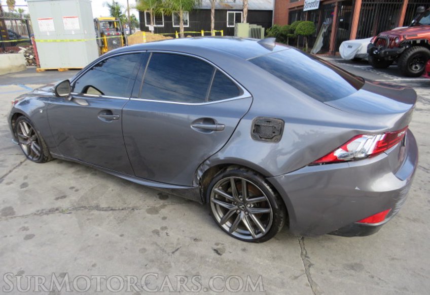 2014 Lexus IS 250 - Image 10