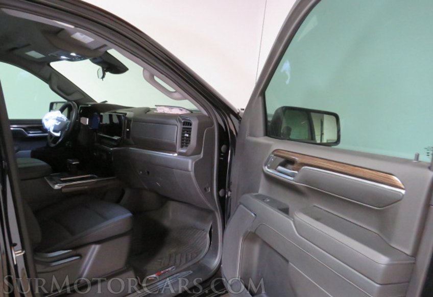 2023 Chevrolet Silverado 1500 - Image 25