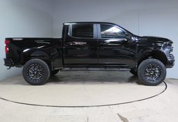 2023 Chevrolet Silverado 1500 - Image 5