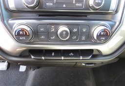 2016 Chevrolet Silverado 1500 - Image 43