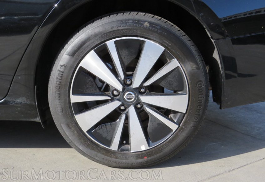 2022 Nissan Altima - Image 11