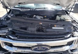 2022 Ford Super Duty F-250 SRW - Image 7