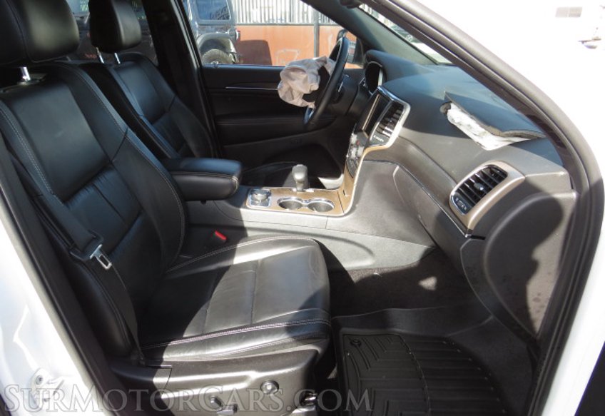 2015 Jeep Grand Cherokee - Image 28