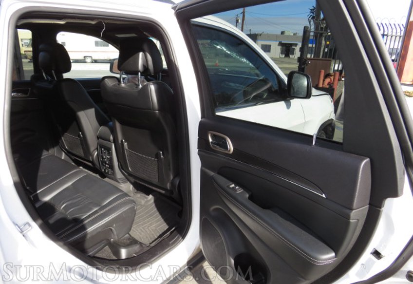2015 Jeep Grand Cherokee - Image 26
