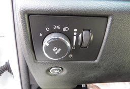 2015 Jeep Grand Cherokee - Image 40