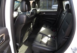 2015 Jeep Grand Cherokee - Image 33