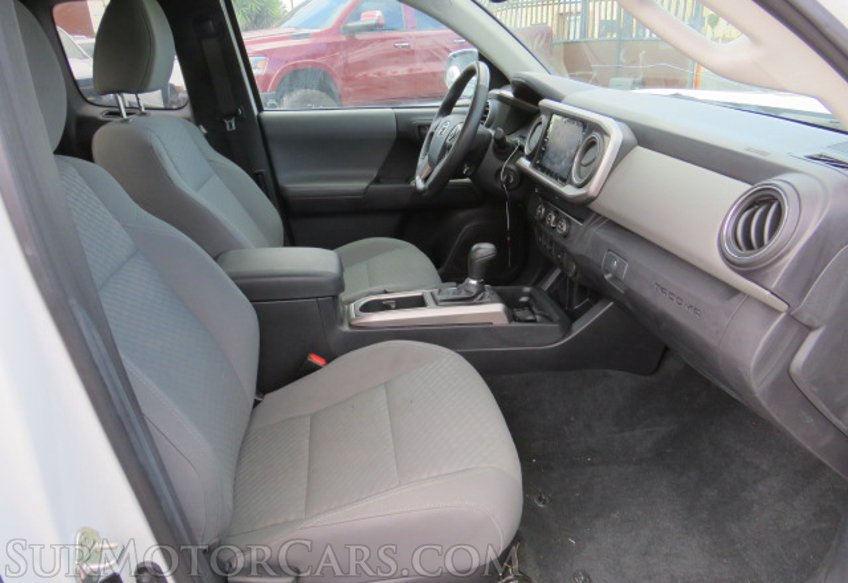 2020 Toyota Tacoma - Image 25