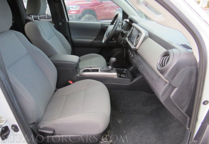 2020 Toyota Tacoma - Image 27