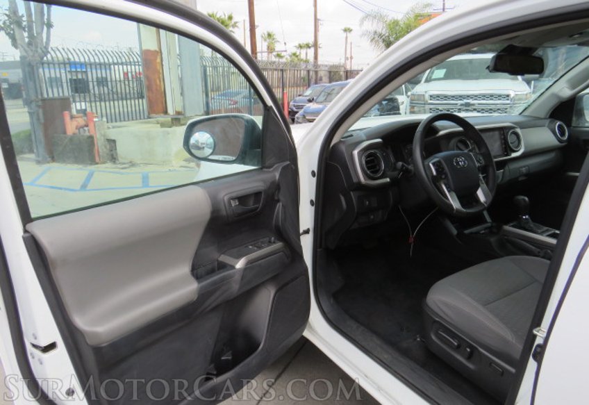 2020 Toyota Tacoma - Image 20