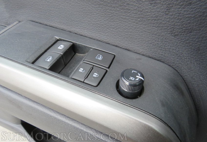 2020 Toyota Tacoma - Image 42