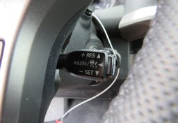 2020 Toyota Tacoma - Image 39