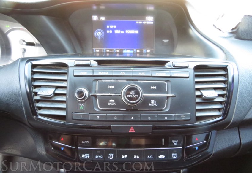 2017 Honda Accord Sedan - Image 34