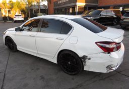 2017 Honda Accord Sedan - Image 7