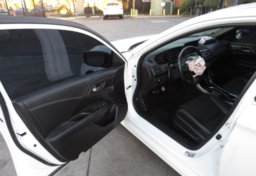 2017 Honda Accord Sedan - Image 19