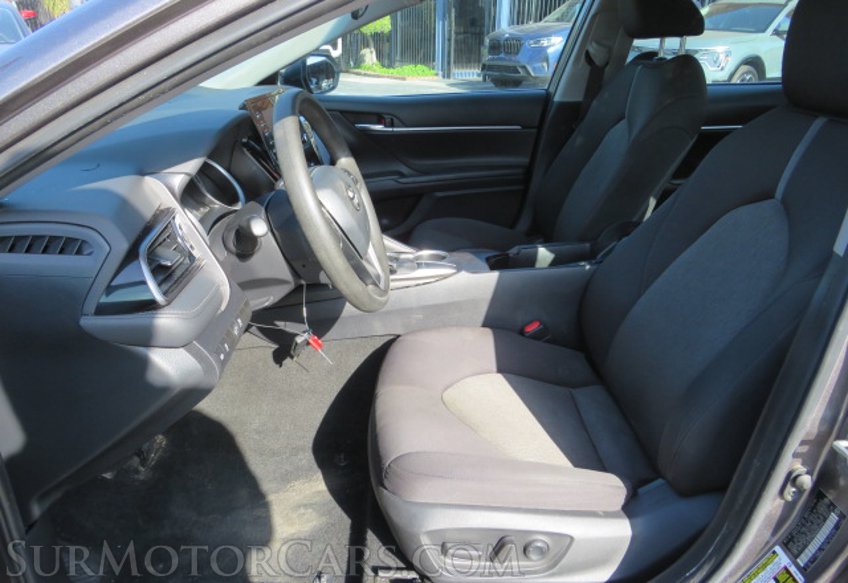 2022 Toyota Camry - Image 24