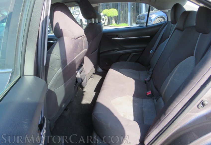 2022 Toyota Camry - Image 28